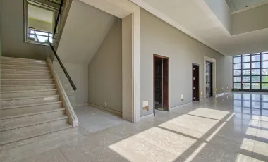 Casa en venta y renta en Bosque Real, Huixquilucan, México