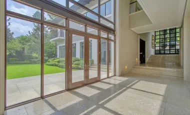 Casa en venta y renta en Bosque Real, Huixquilucan, México