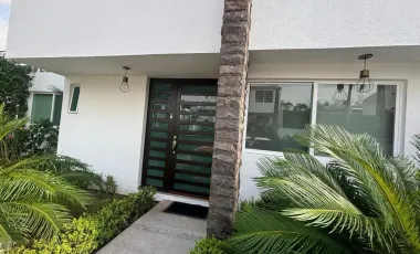 Casa en venta en Oaxtepec Centro, Yautepec, Morelos