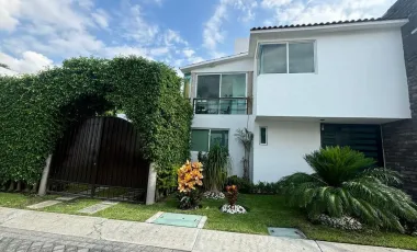 Casa en venta en Oaxtepec Centro, Yautepec, Morelos
