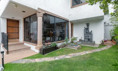 Casa en venta en San Nicolás Totolapan, La Magdalena Contreras, Ciudad de México