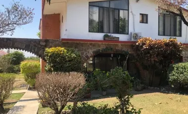 Casa en venta en Tamoanchan, Jiutepec, Morelos