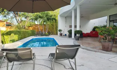 Casa en venta en Atlacholoaya, Xochitepec, Morelos