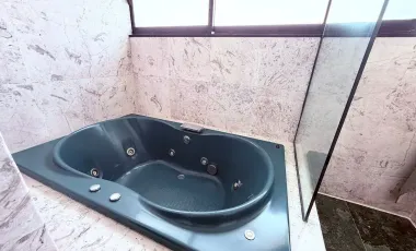 Casa en venta en Lomas de Tarango, Álvaro Obregón, Ciudad de México