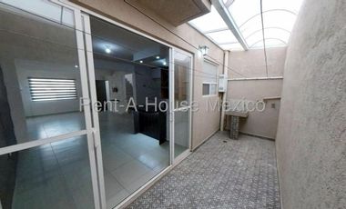 Casa en Venta en Villas Xaltipa II Cuautitlán BJ 26-738