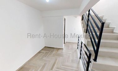 Casa en Venta en Villas Xaltipa II Cuautitlán BJ 26-738