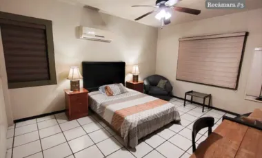 Casa en renta en Altavista, Monterrey, Nuevo León