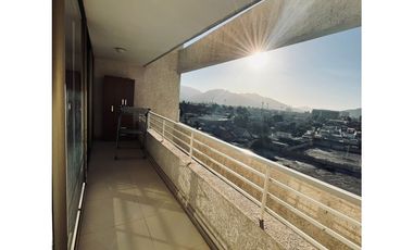 SE ARRIENDA DEPARTAMENTO AMOBLADO – CONDOMINIO INNOVA - PISO 8