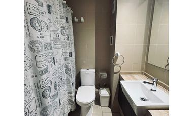 SE ARRIENDA DEPARTAMENTO AMOBLADO – CONDOMINIO INNOVA - PISO 8