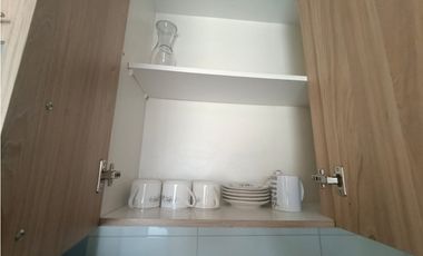 SE ARRIENDA DEPARTAMENTO AMOBLADO – CONDOMINIO INNOVA - PISO 8