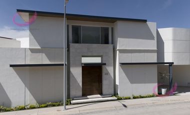 CASA EN VENTA EN LORETTA 1, AGUASCALIENTES