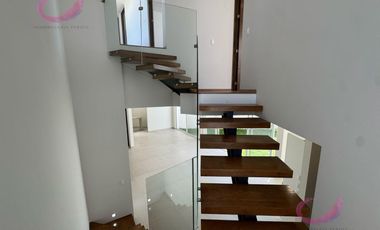 CASA EN VENTA EN LORETTA 1, AGUASCALIENTES