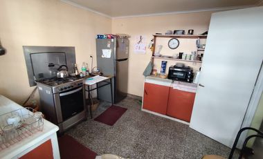 VENDE EXCELENTE PROPIEDAD  EN MACUSEL IRAN  4D Y 1B CON 6EST