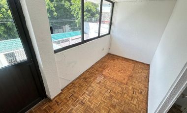 Casa en Renta en Miguel Hidalgo, Lago Norte, Ciudad de México, 3 recámaras con habitación en azotea y patio amplio