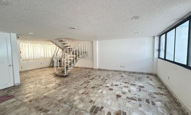 Casa en Renta en Miguel Hidalgo, Lago Norte, Ciudad de México, 3 recámaras con habitación en azotea y patio amplio