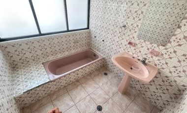 Casa en Renta en Miguel Hidalgo, Lago Norte, Ciudad de México, 3 recámaras con habitación en azotea y patio amplio
