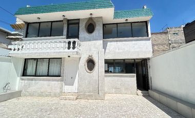 Casa en Renta en Miguel Hidalgo, Lago Norte, Ciudad de México, 3 recámaras con habitación en azotea y patio amplio