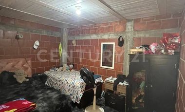 VENTA EN PALMIRA Casa de Dos Niveles con Diseño Funcional