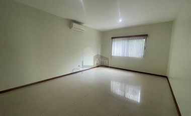 Casa sola en renta en Las Hadas, Centro, Tabasco