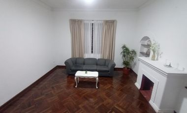 VENTA DE CASA COMO TERRENO EN SAN ANTONIO MIRAFLORES
