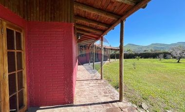 Tranquilidad y Espacio en Santa Elena, Colina
