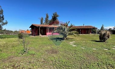 Tranquilidad y Espacio en Santa Elena, Colina