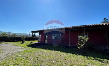 Tranquilidad y Espacio en Santa Elena, Colina