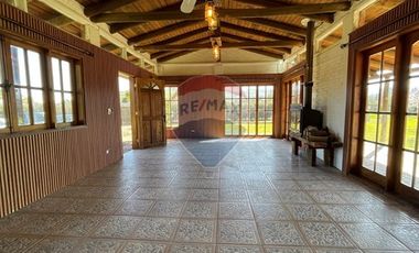 Tranquilidad y Espacio en Santa Elena, Colina