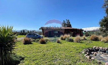 Tranquilidad y Espacio en Santa Elena, Colina