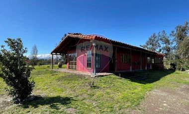 Tranquilidad y Espacio en Santa Elena, Colina