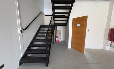 Estupendo Local Comercial en Arriendo