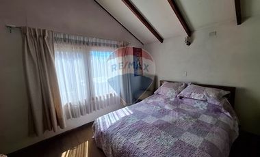SE VENDE TERRENO CON 2 CASAS, P. DREVES