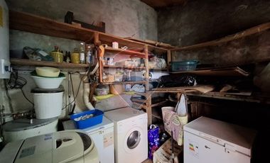 SE VENDE TERRENO CON 2 CASAS, P. DREVES