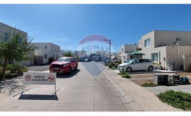 2 Pisos de 3D y 4B - Con Piscina