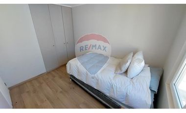 2 Pisos de 3D y 4B - Con Piscina