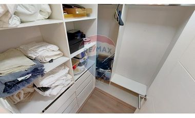 2 Pisos de 3D y 4B - Con Piscina