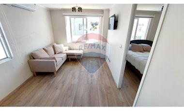 2 Pisos de 3D y 4B - Con Piscina