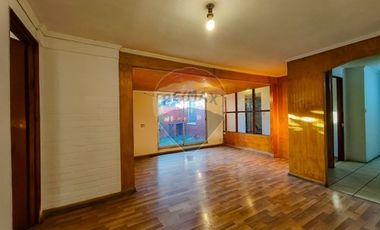 ¡Encantadora casa en El Bosque 3D+1B+1E!