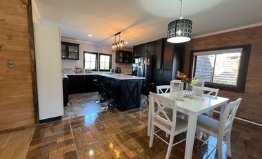 Venta Complejo de Cabañas entre Pucon y Villarrica