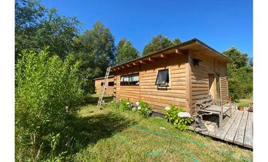 Refugio de Madera y Naturaleza en Lago Ranco