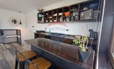 Inversión costera: dos casas con vista