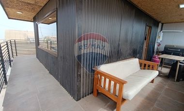 Inversión costera: dos casas con vista