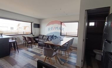 Inversión costera: dos casas con vista