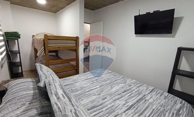 Inversión costera: dos casas con vista