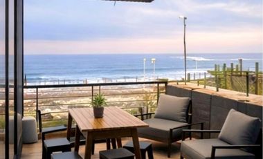 Inversión costera: dos casas con vista