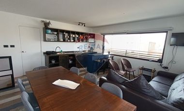 Inversión costera: dos casas con vista