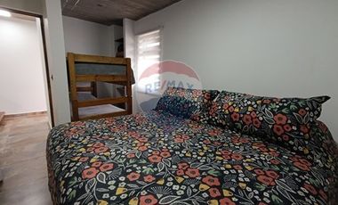 Inversión costera: dos casas con vista