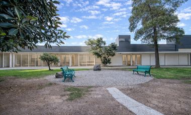 Oportunidad: local remodelado Bustamante