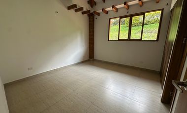CASA EN ARRIENDO UBICADA EN ENVIGADO SECTOR LAS ANTILLAS