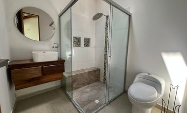 CASA EN ARRIENDO UBICADA EN ENVIGADO SECTOR LAS ANTILLAS